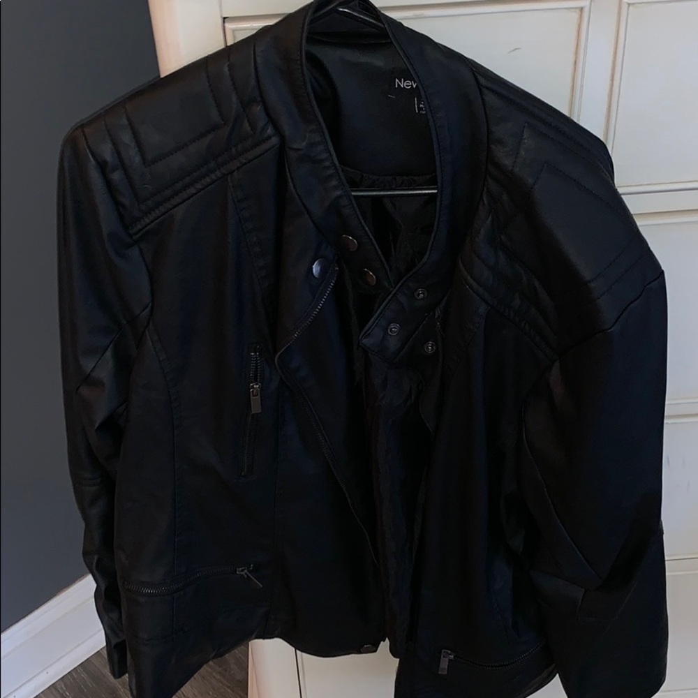 Black leather jacket!!